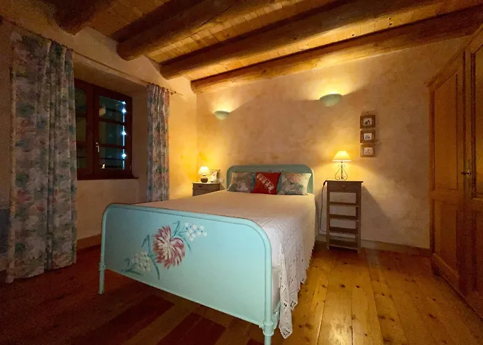 Maison Ancienne Au Calme Avec Cheminee Et Equipements Bebe, Proche De - Fr-1-582-127 Holiday home *